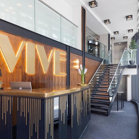 هاستَنغ Vive Hotel المظهر الخارجي الصورة
